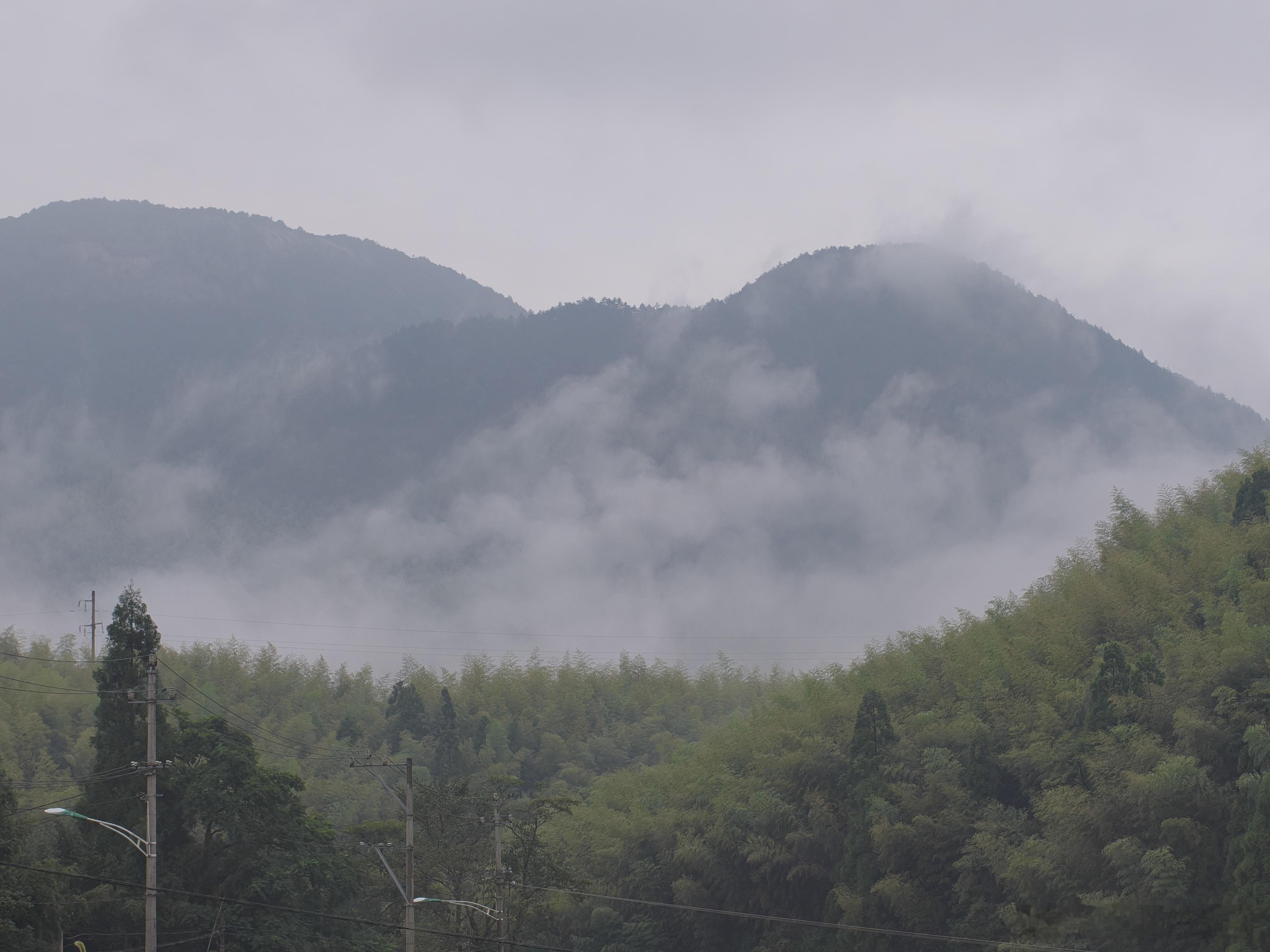 黄岩 云雾缭绕 