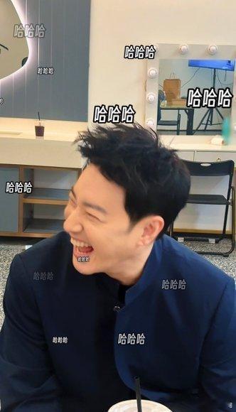 潘玮柏说演唱会真难看潘玮柏狂爱终极巡演官宣上海 碳水暴击让减脂期潘玮柏濒临崩溃，