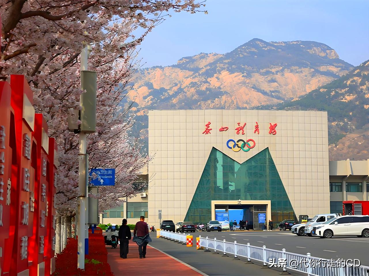 CMG足球赛, 泰安夺冠有戏!
两轮4场小组赛踢完，6支队都保有晋级决赛的希望，