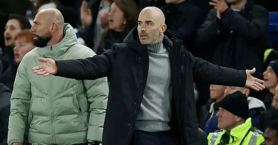 电讯报著名记者Matt Law的最新报道，预计马雷斯卡今天从切尔西离职，切尔西目