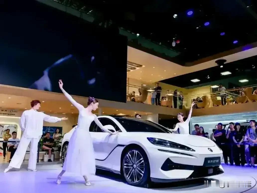 “乔妹”这个名字，最近又和一个“8月29日视频第9秒”的词条绑定在一起，让人不禁