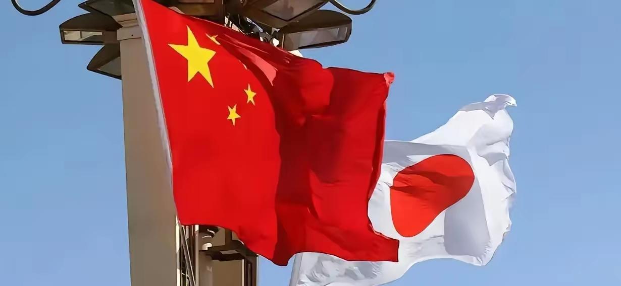 如果中日再次开战，日本还能与解放军匹敌吗？

​我认为，我的判断很直接：日本自卫