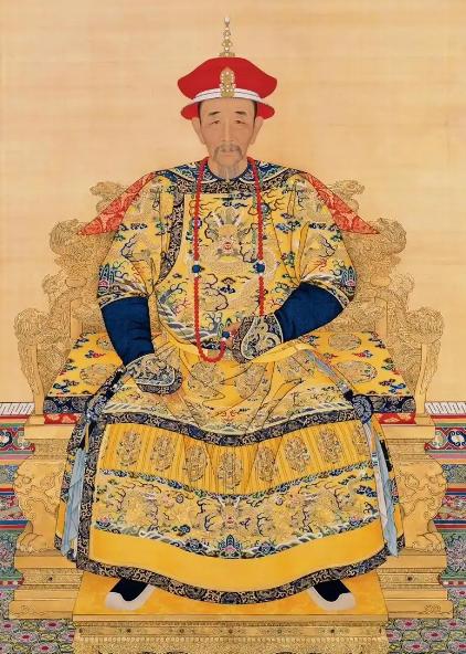 想象一下，金碧辉煌的宫殿里，摆满了山珍海味，皇帝每天都过着饕餮盛宴般的生活。但令