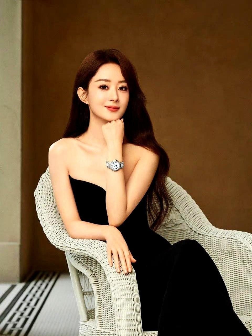 周末比上班还累，这事儿是不是扎心了？

赵丽颖一条“给心情添点糖”的动态，24小