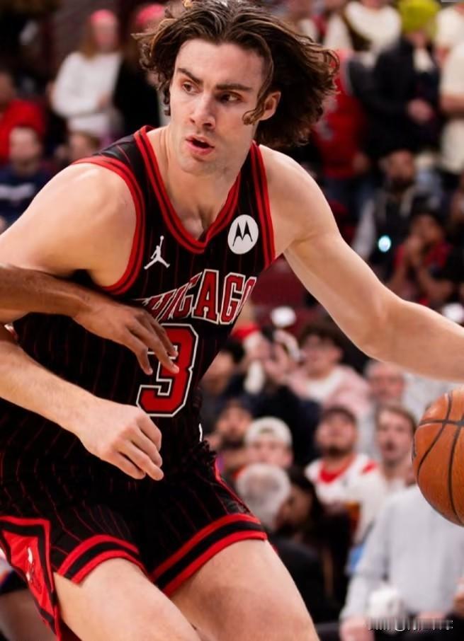 开赛5连胜！公牛135：125力克尼克斯，看看球员数据，谁是赢球功臣？！

1、