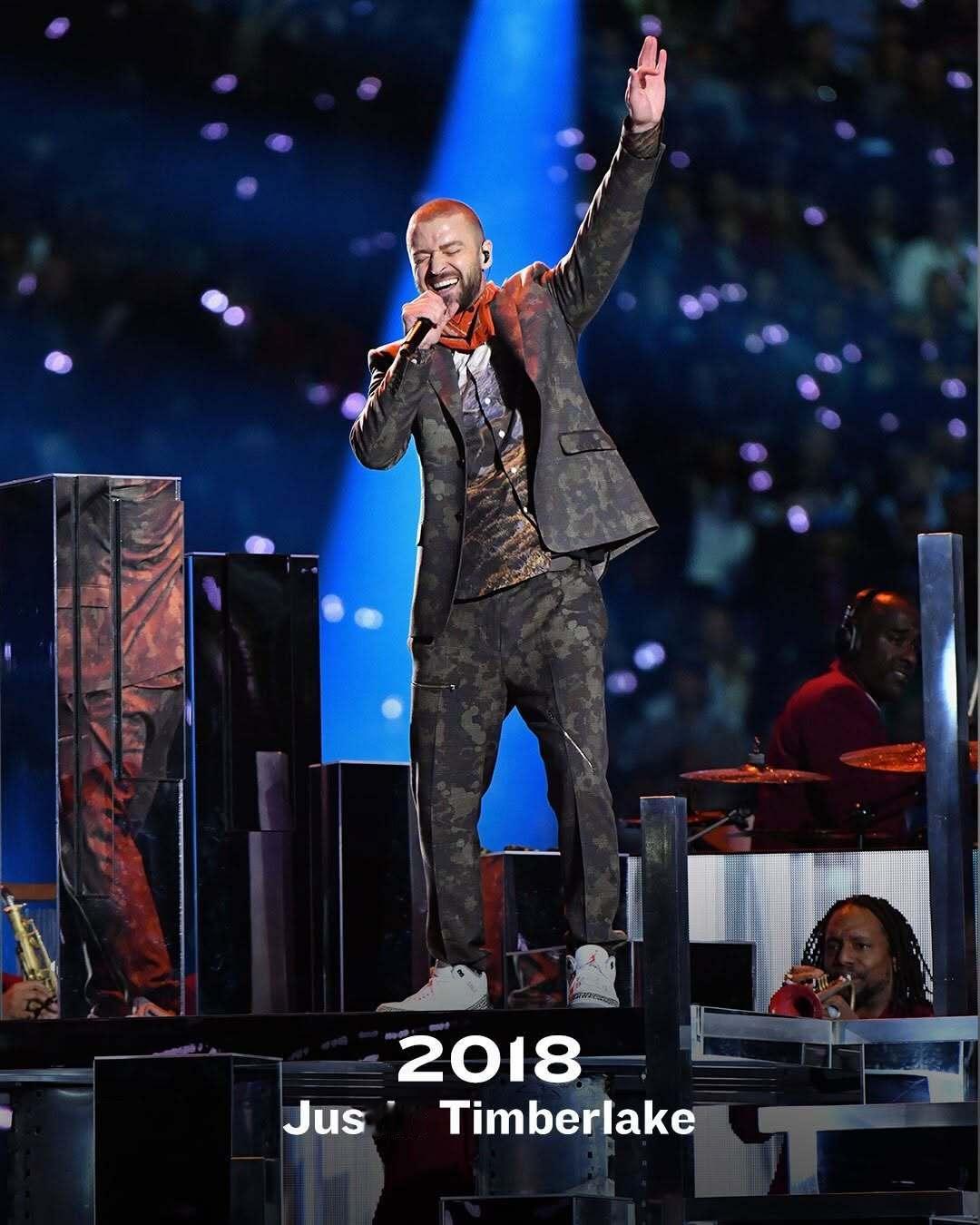 “美国春晚”超级碗超级碗中场秀表演嘉宾🏈（2005-2026） 