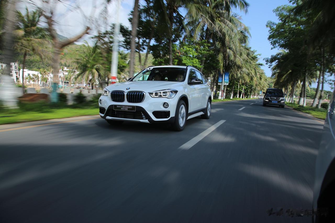 宝马X1有点危险了！“3连降”的宝马X1上半年累计销量只有36066辆，3月份是