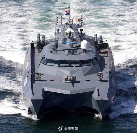 最新消息：俄罗斯宣布将支持伊朗领土和水域，抵御美国入侵之后。伊朗海军部队伏击了一