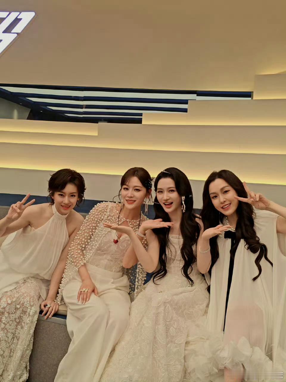 何宣林野心和敬畏心并存何宣林回应片段被删 是的，野心和敬畏心不冲突，何宣林继续加