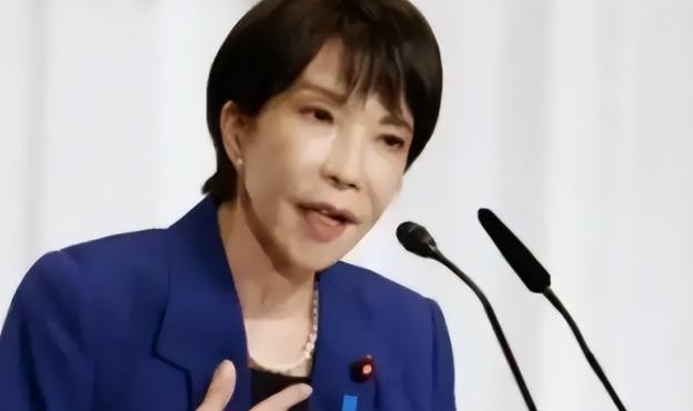 中国停水产、减航班、接走大熊猫，外界全在等日本低头服软。可看着对华贸易断崖下滑的