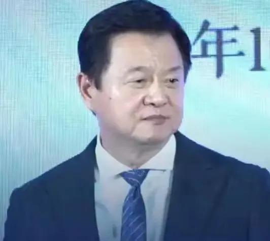 周锡伟说得对，台湾唯一的出路就是回归大陆，实现统一。

周锡伟说，台湾只是美国利