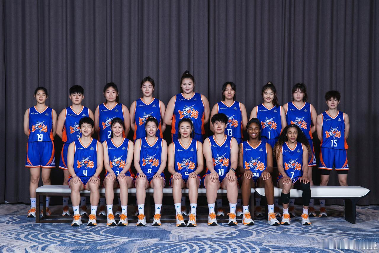 学生转职业应将成WCBA的常态！

在已经开打的WCBA2025-2026赛季中
