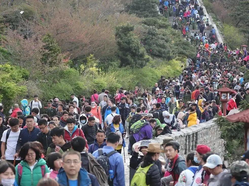 五一假期文旅市场有哪些新亮点有啥亮点？全是人挤人，能好到哪去？体验感估计也没那么
