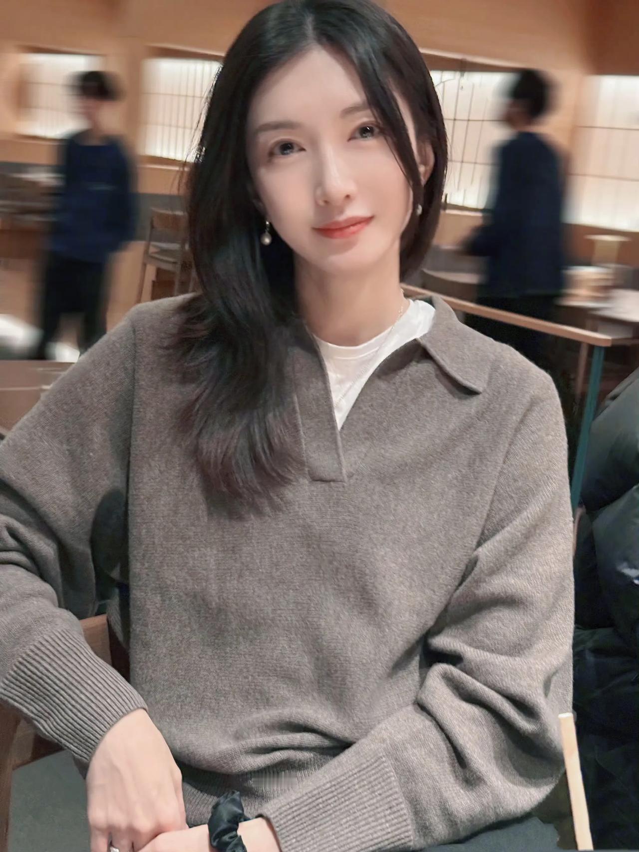 @江疏影 最新，
今天过节，来吧，咱们一起吃，👌。