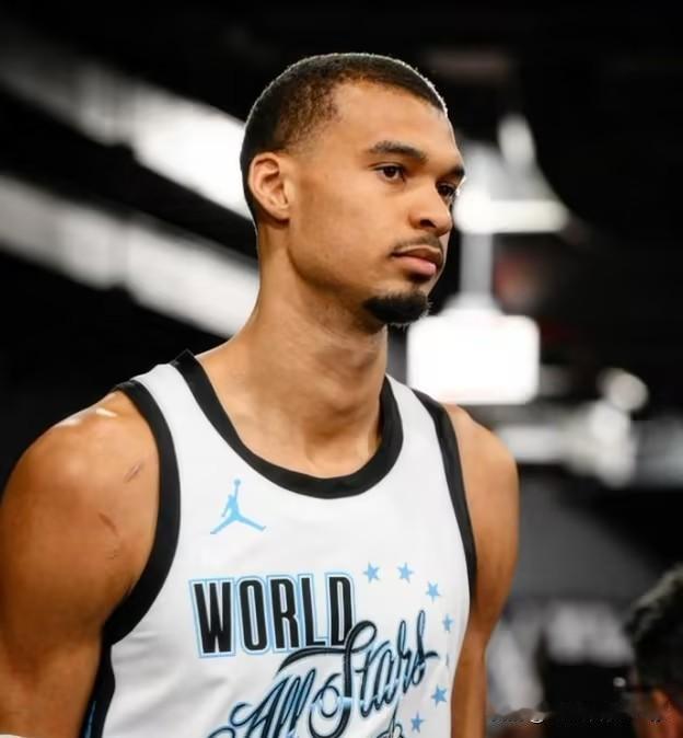 3.03亿顶薪在招手！文班亚马未来能成为联盟门面担当嘛？
   北京时间2月20