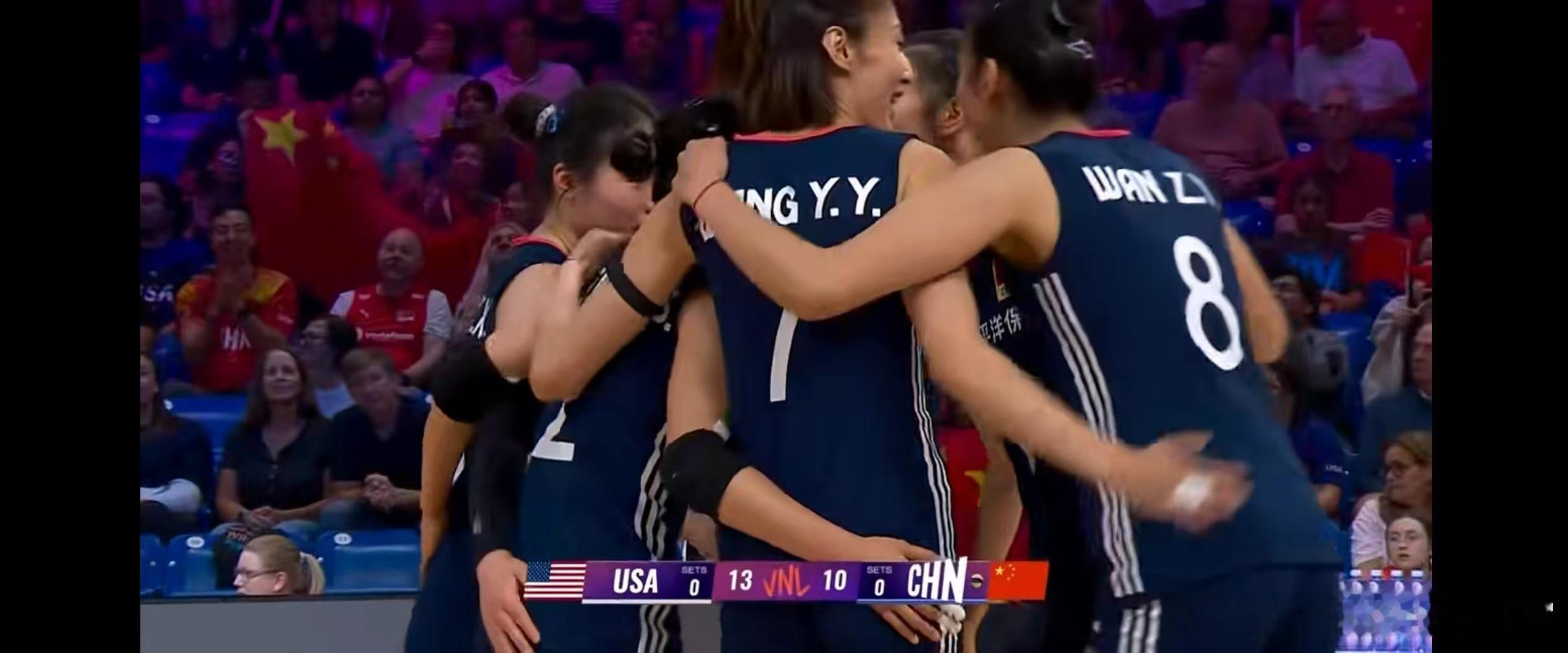 中国女排逆转战胜美国女排2025世界女排联赛美国阿灵顿站，中国女排3-2逆转战胜