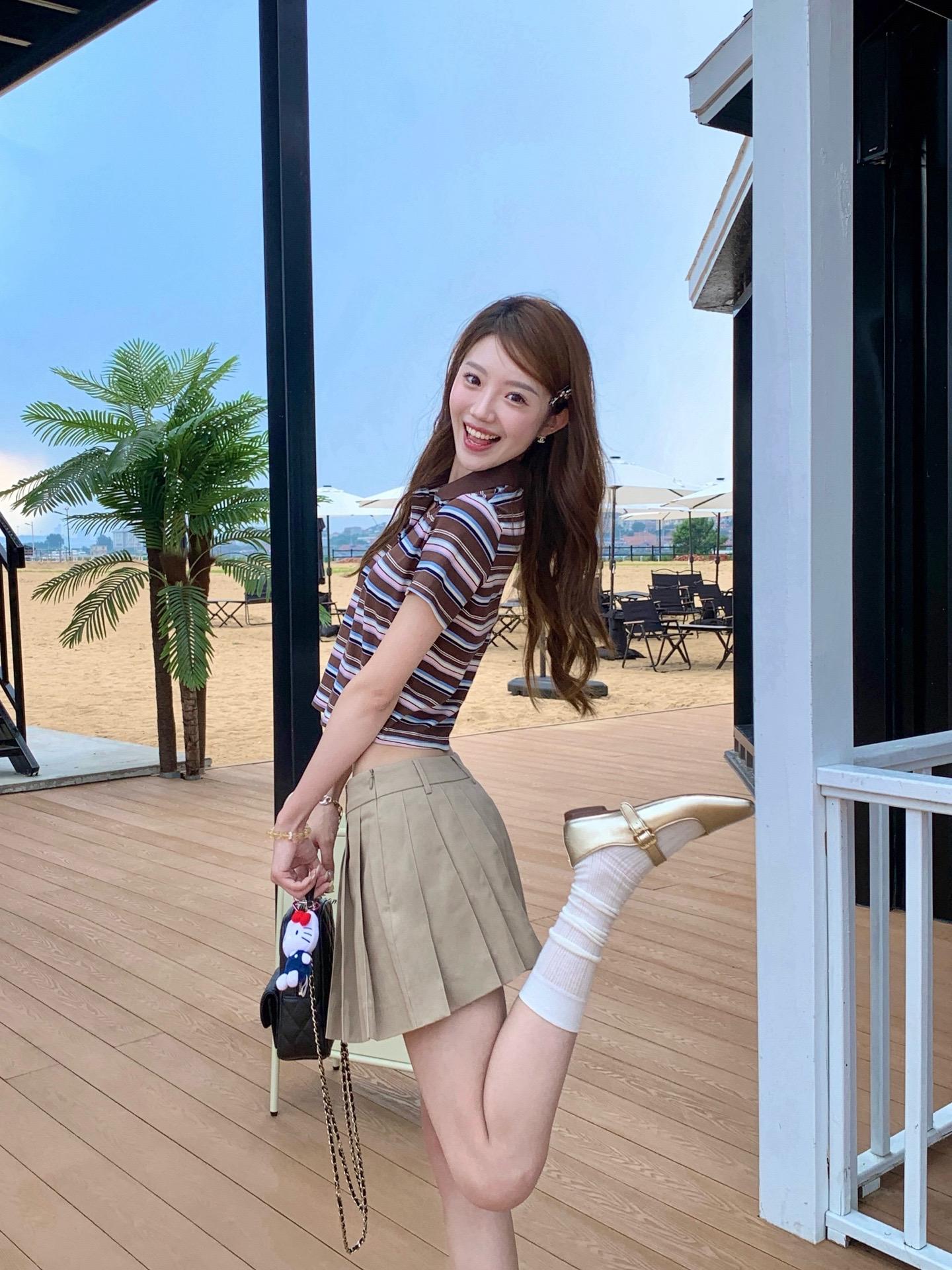 第一天 在玻璃窗上出现你的笑脸