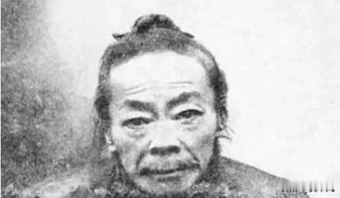 清朝时期这个人差点把日本灭国！
你可能知道甲午战争清朝输得有多惨，李鸿章去日本签