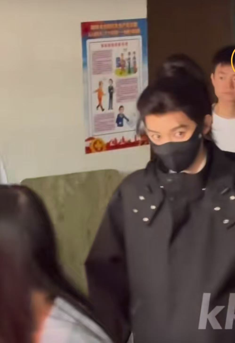 周翊然翘楚首套妆造周翊然翘楚妆造周翊然翘楚妆造，咋样，还不错吧 ​​​