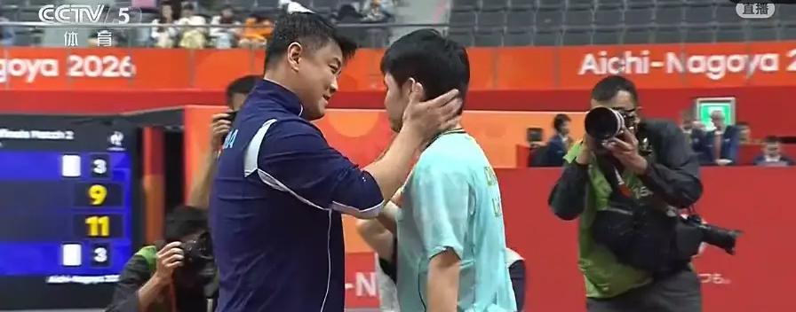 亚运会中国男乒队员中，给人印象最深的就是那个挥着拳头，可爱又能打的“小胖子”！
