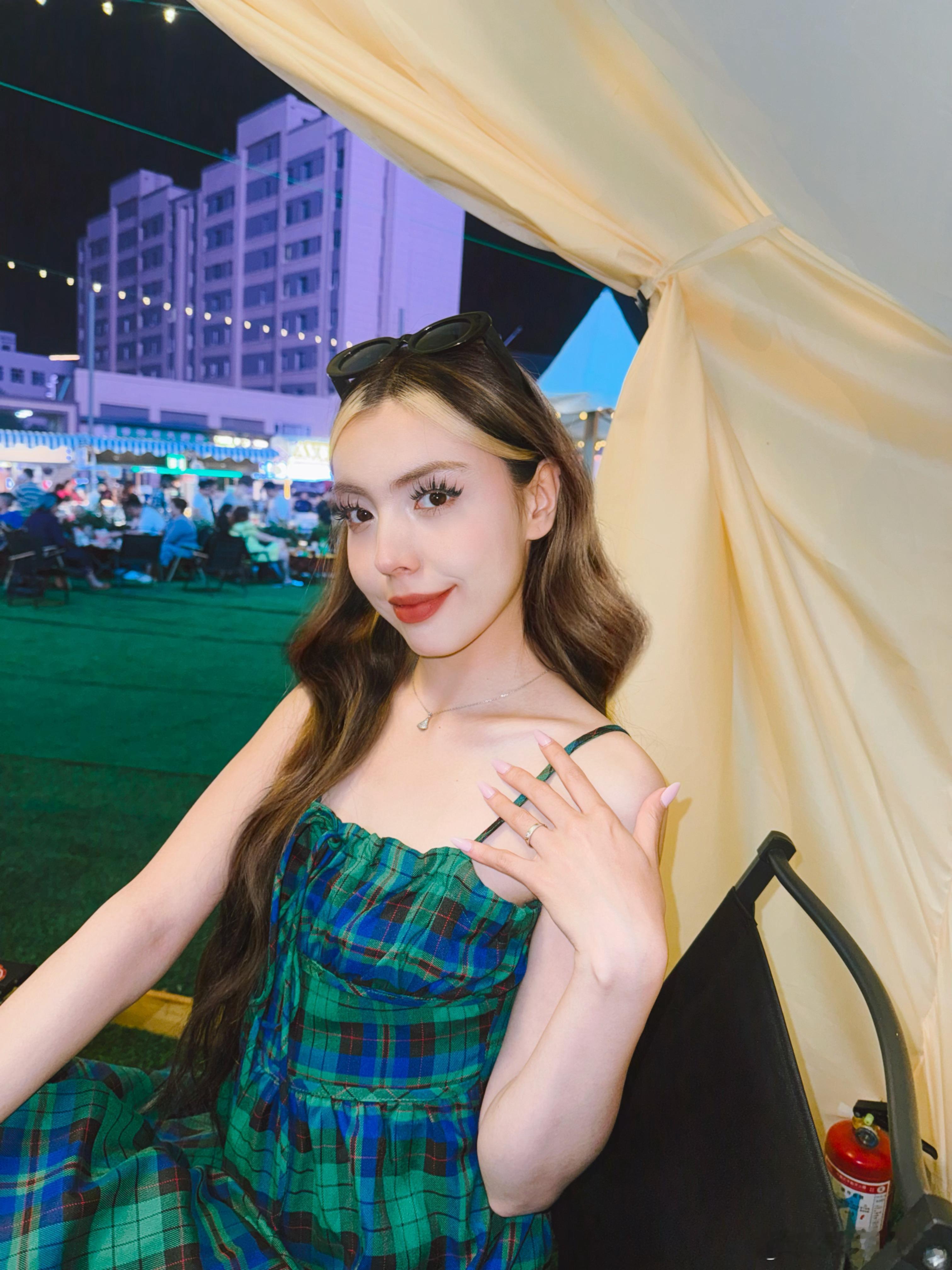 晚香好吖 ​​​