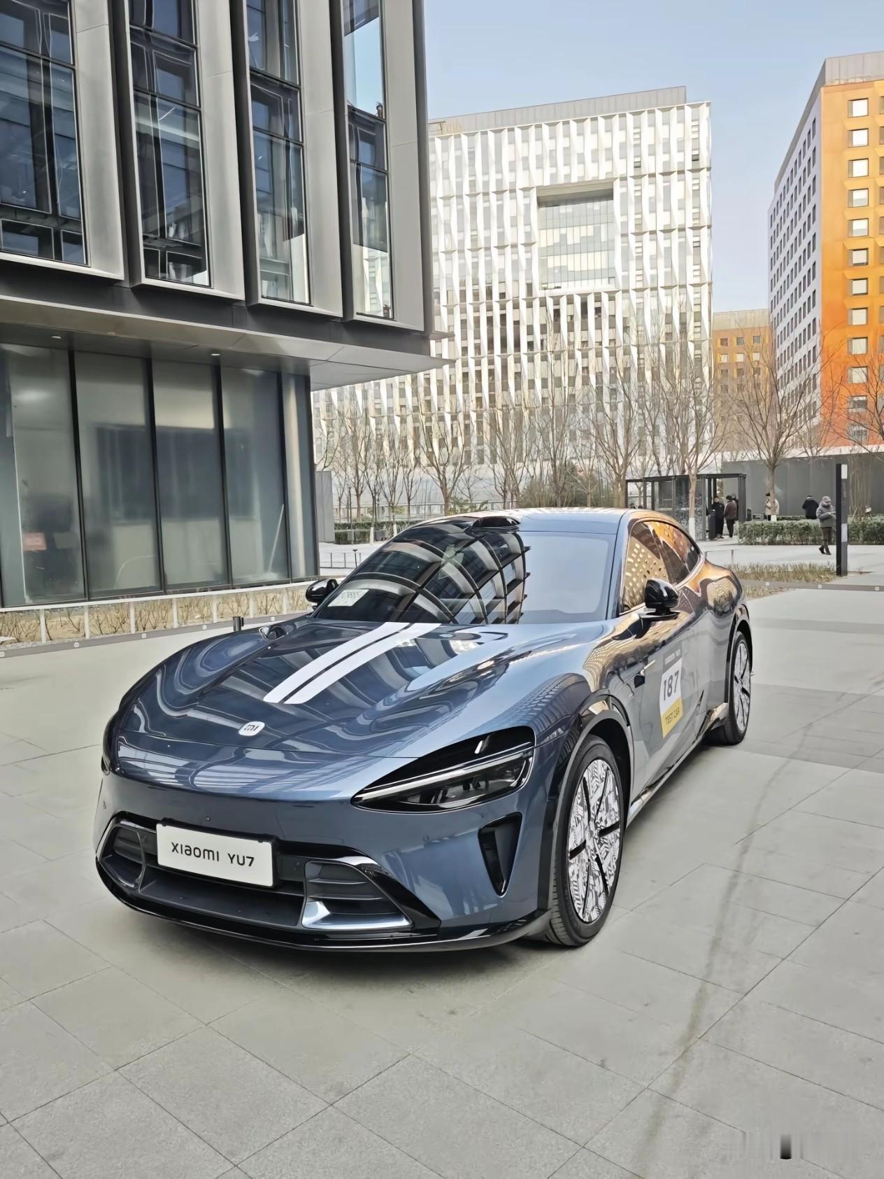 小米汽车的优势到底在哪啊?小米汽车的优势，首先在于技术投入上的“狠”。小米在智驾