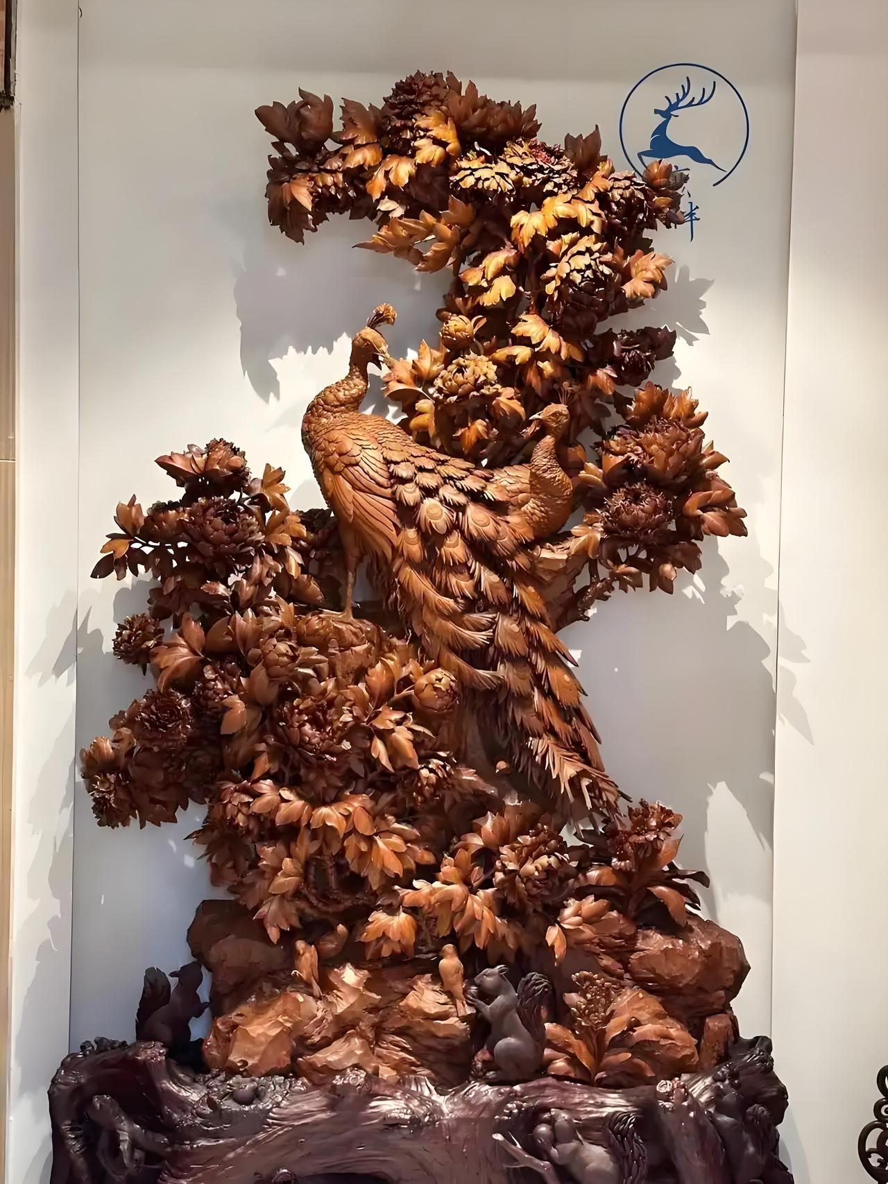 艺术品收藏打破圈层，让老百姓参与，这事太有必要了。就像东家春拍，线上搞云征集、云