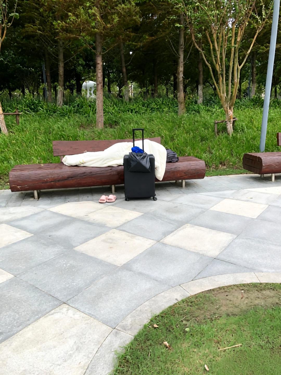 他怎么了
