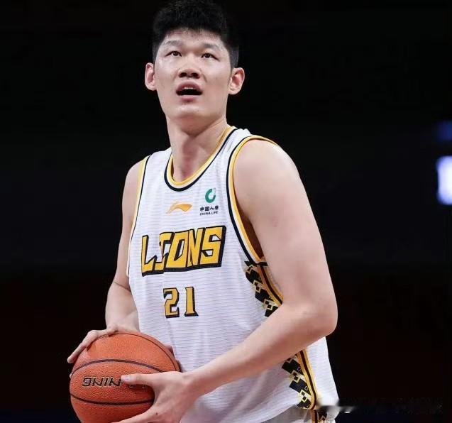 胡金秋争夺战升级！上海VS山西，CBA版“抢人大战”正式开打

据媒体人“球圈赵