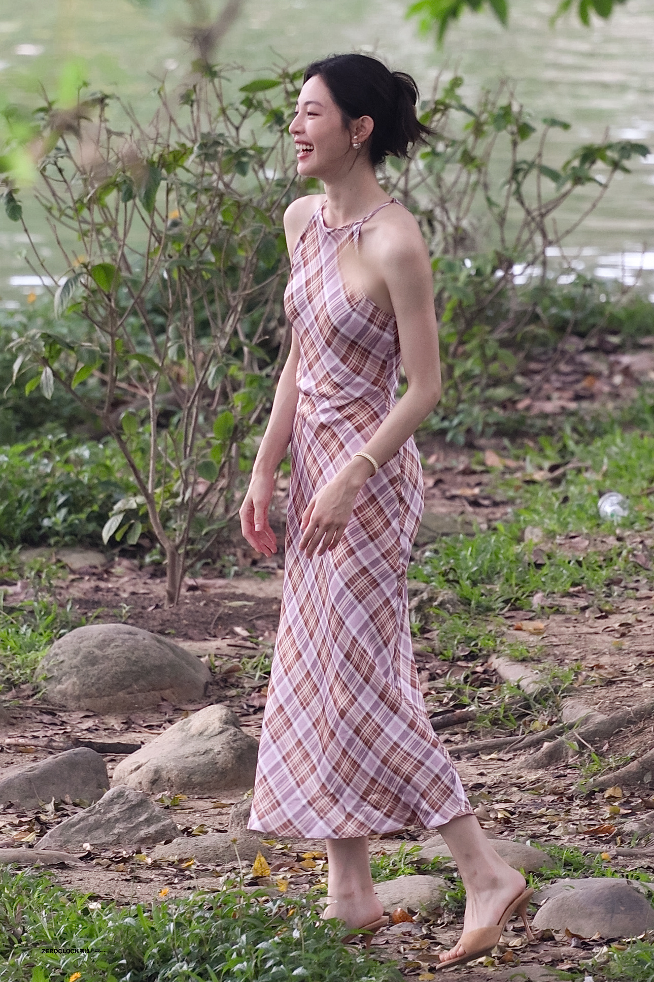 钟楚曦陈伟霆吻戏路透好像港剧以为钟楚曦陈伟霆在拍TVB谁看了不想喊一声钟楚曦妈咪