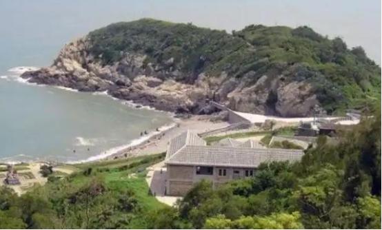 一旦台海爆发冲突，最难啃的骨头不是台湾本岛，而是距大陆仅50公里的东引岛！很多人