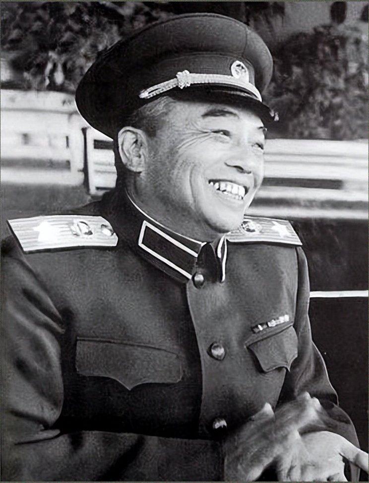 1958年彭德怀视察兰州，司令员张达志仅下8字命令，全军区干部吓得不轻，彭总看后