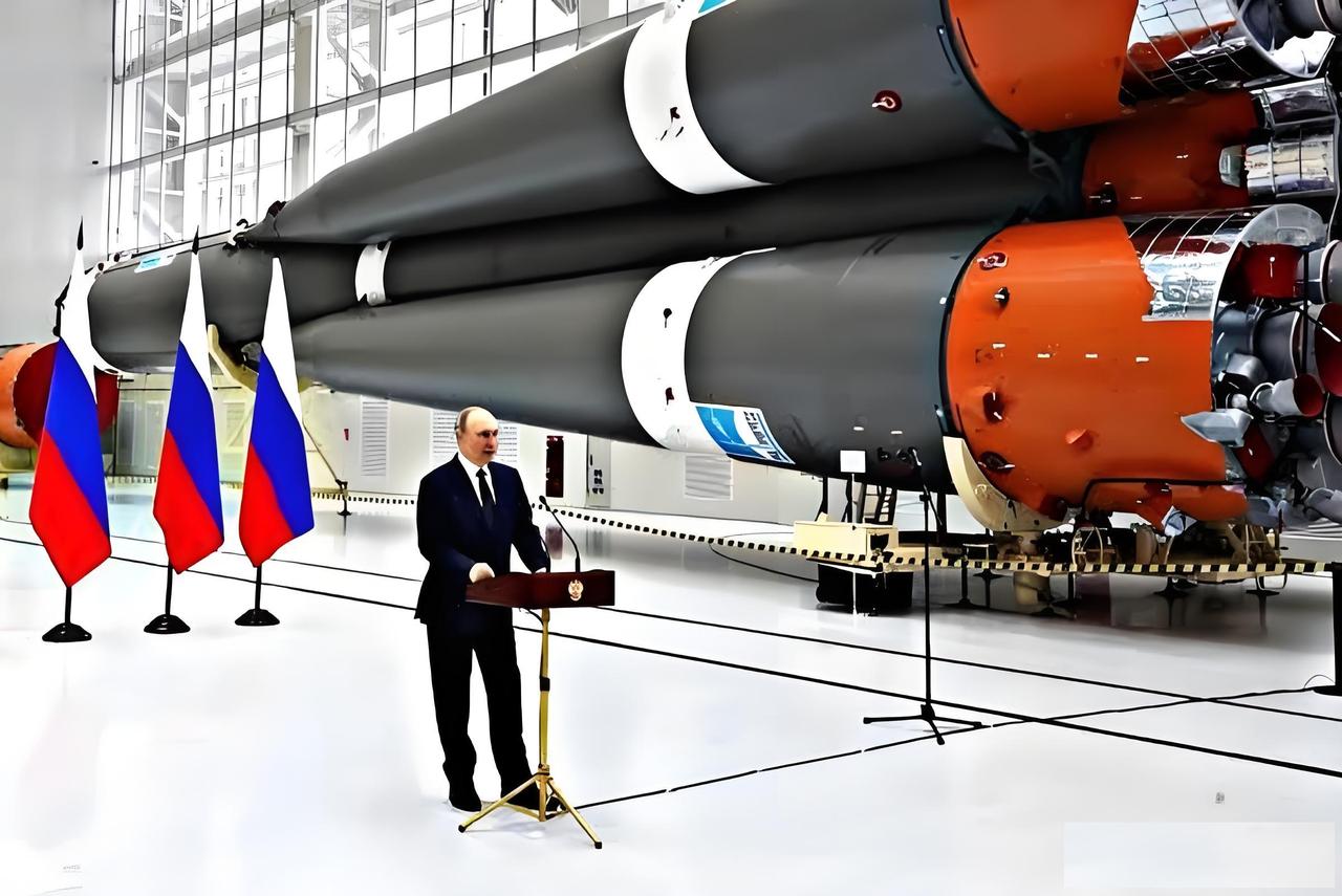 黑夜中传来巨响，俄罗斯核工厂天崩地裂，火烈鸟导弹创下最远击杀距离！
2026年2