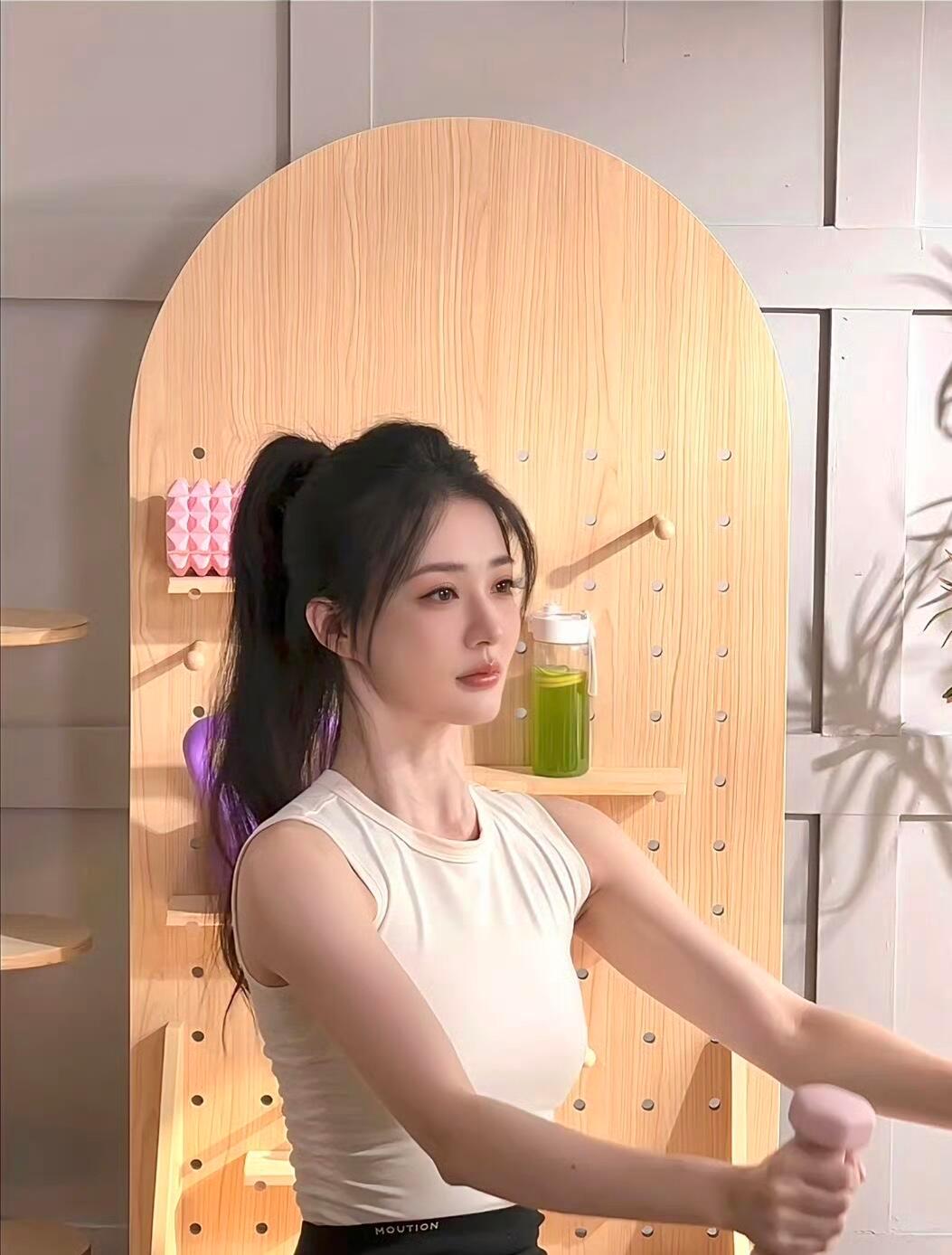 徐璐 x 元气高马尾最新美照[期待] ​​​