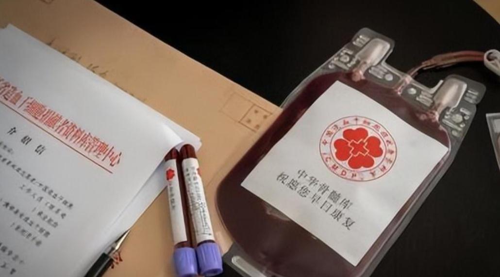 你听说过这个感人至深的故事吗?21岁的小姑娘韩娜,为了救一个素不相识的35岁男子