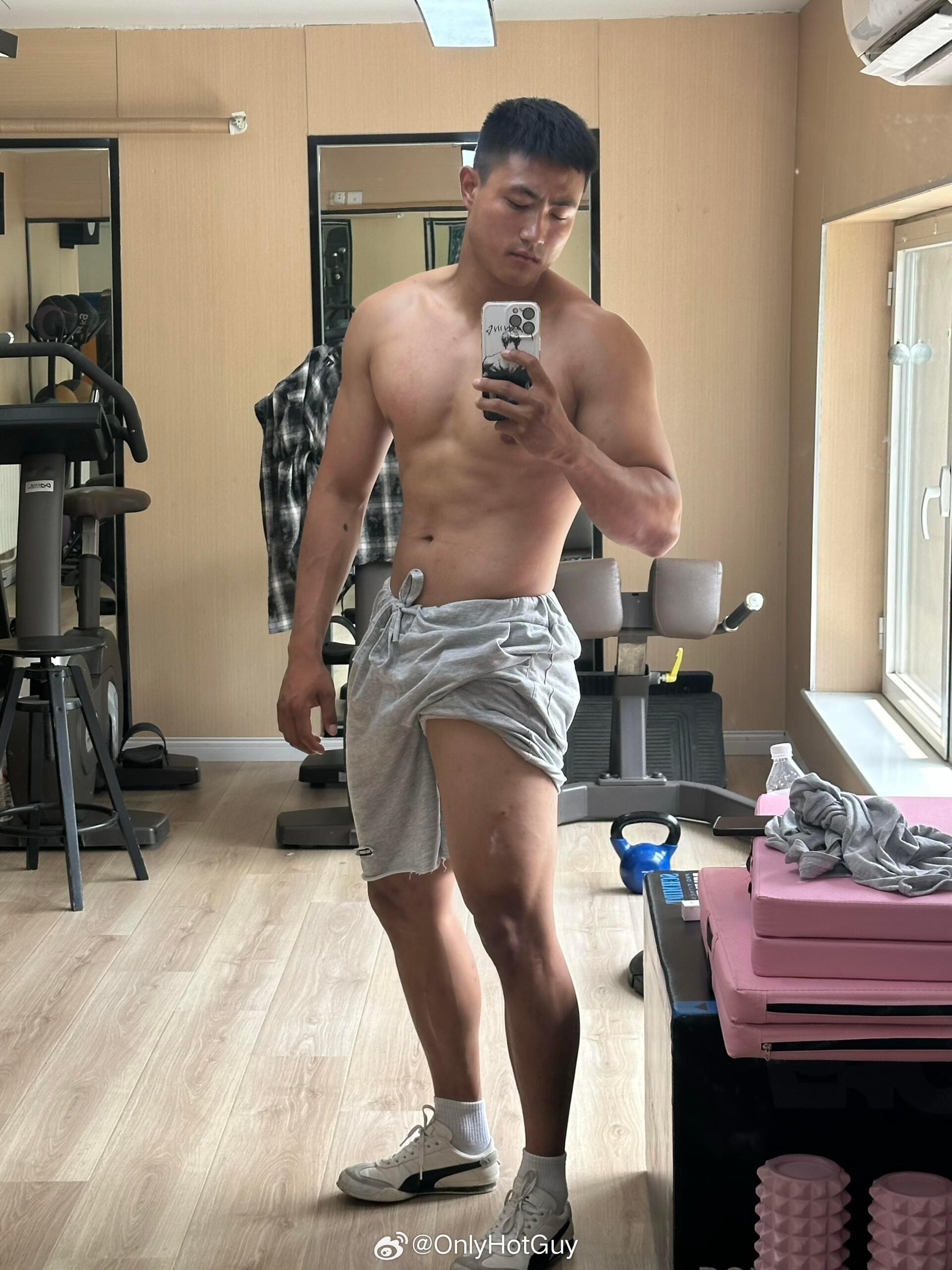 📍北京 01年 82kg教练 