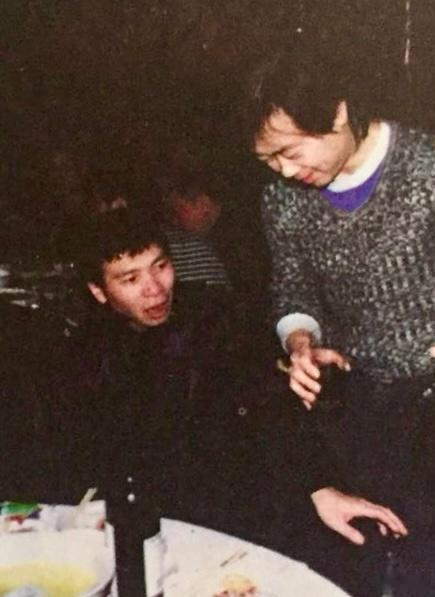 “时事时间”之冯导摇滚不摇滚？……真TM摇滚（难怪连老崔都给他敬酒啊）！ 