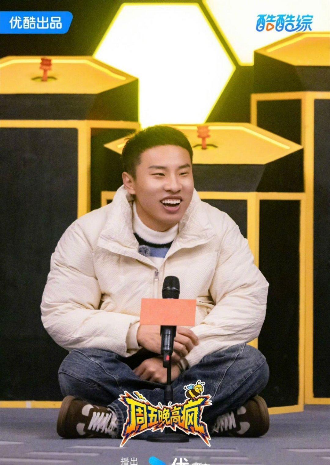 杨迪挖坑志胜接招，邪修CP的反差萌太戳我心巴！杨迪徐志胜邪修cp周五晚高疯杨迪