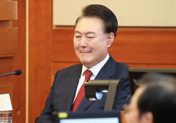 尹锡悦结局已定，韩国三号人物带着任务访华，李在明或众望所归
 
尹锡悦结局已定，
