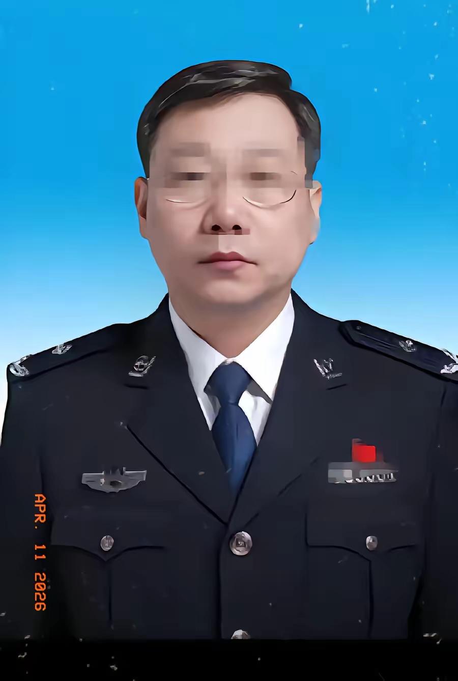 纸是包不住火的！
​​4月10日，61岁的一级巡视员“马占山”被查了，看了一下他