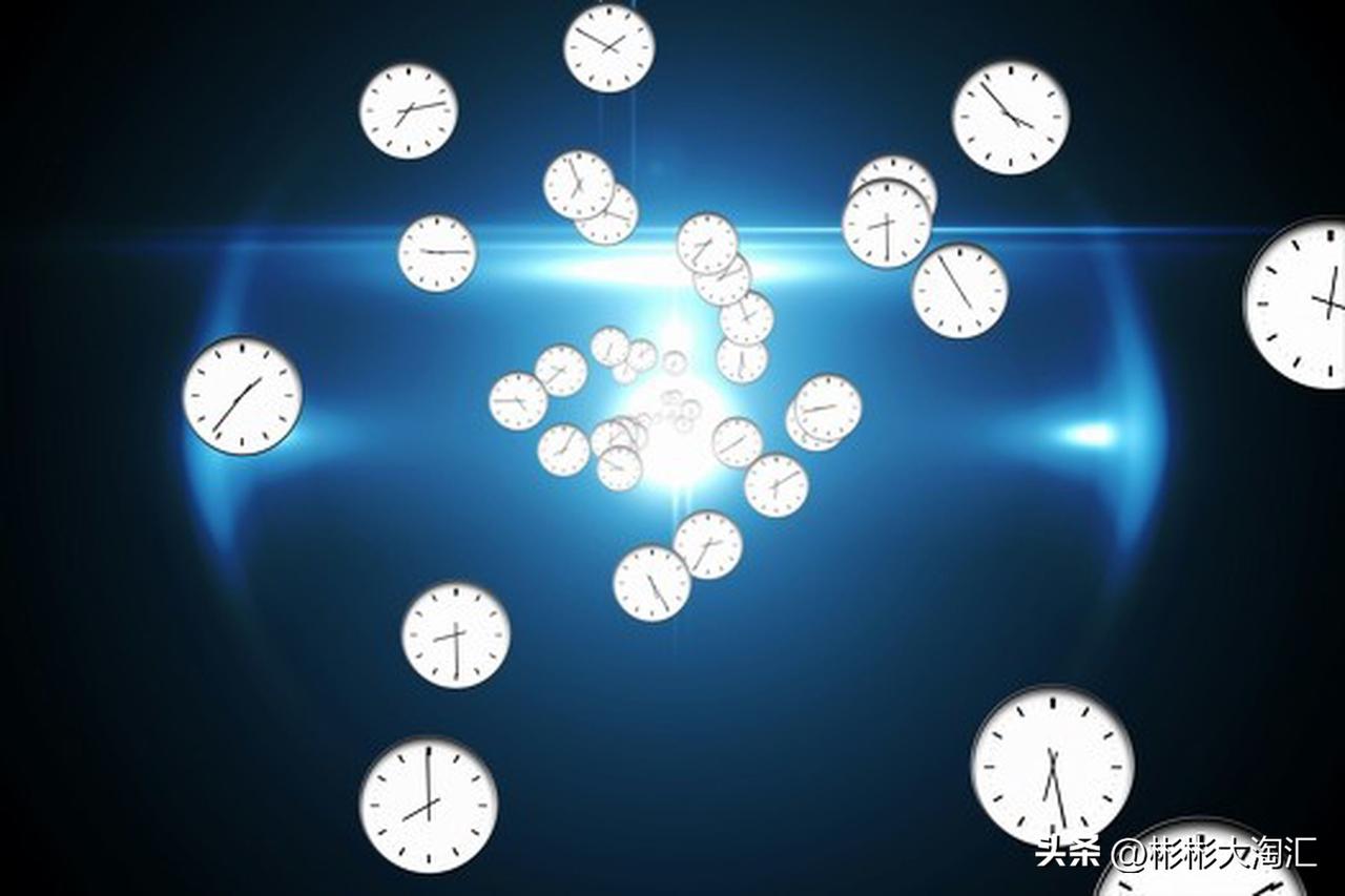 这段时间明显感觉到时间不够用，我发现真正拉开距离的是对时间的感知和注意力的分配。