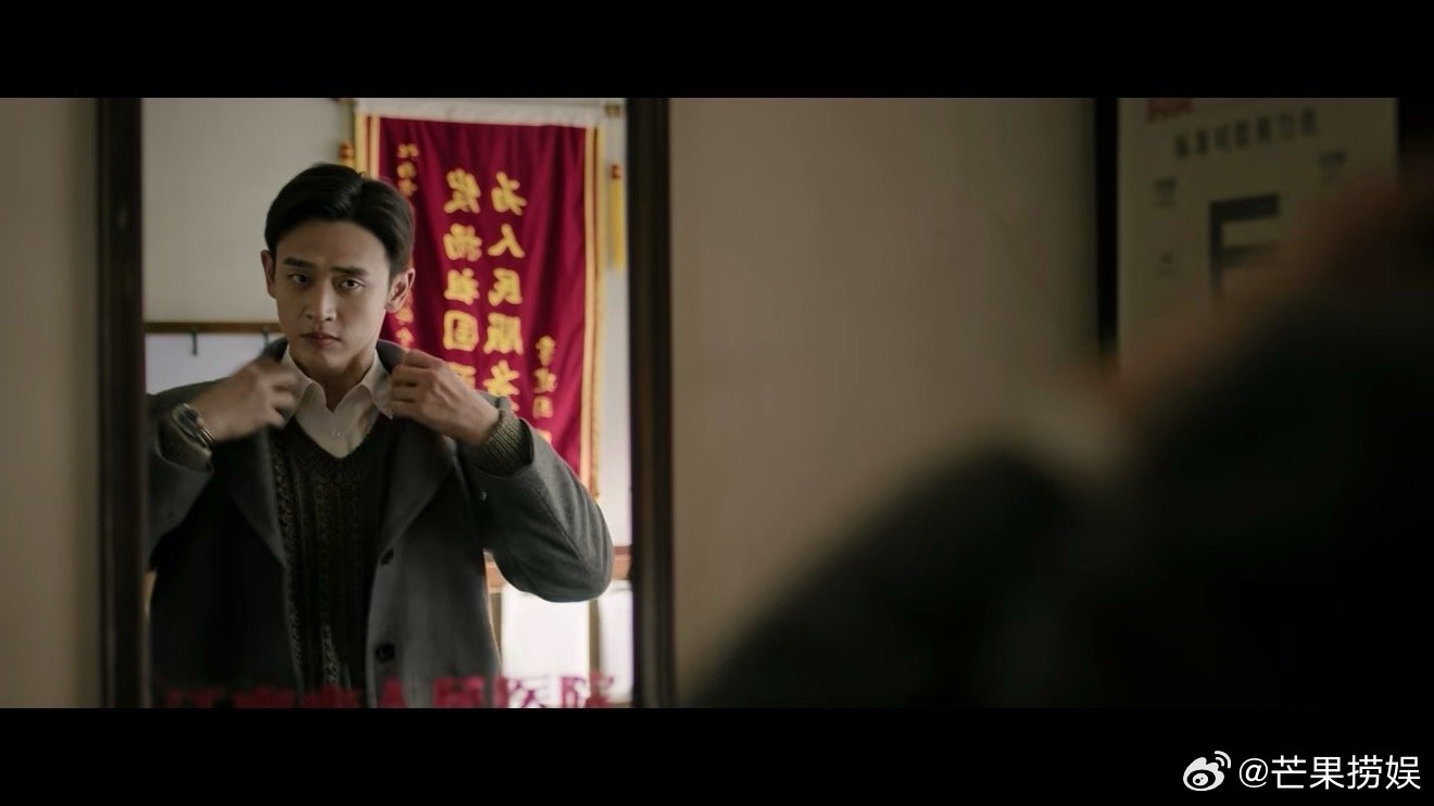 我给纯真年代的爱情织毛衣我去！这里面每一件的质感都好好啊你让我怎么能忍住不想要！