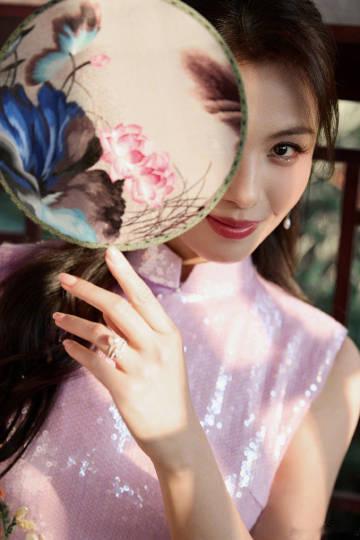 刘涛岁月里的花唱出家国大爱声音又软又有力量，把生活小温暖和家国大情怀完美融合，每