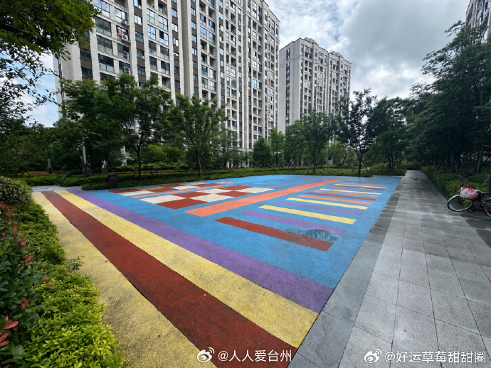 台州社区工作者用心打造居民家门口的运动客厅 近日，台州三门。海游街道上叶社区社区