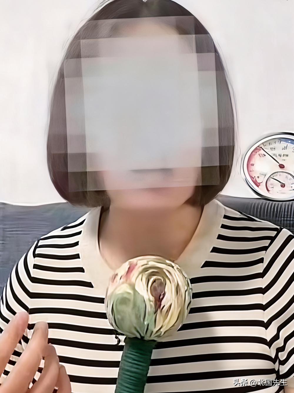 47岁未婚无儿无女，自己买的房子，侄子要结婚，哥嫂逼着腾房，凭什么给你们家当垫脚