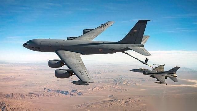 打了11天，美军最怕的“噩梦”居然是自己人。
3月13日，一架KC-135加油机