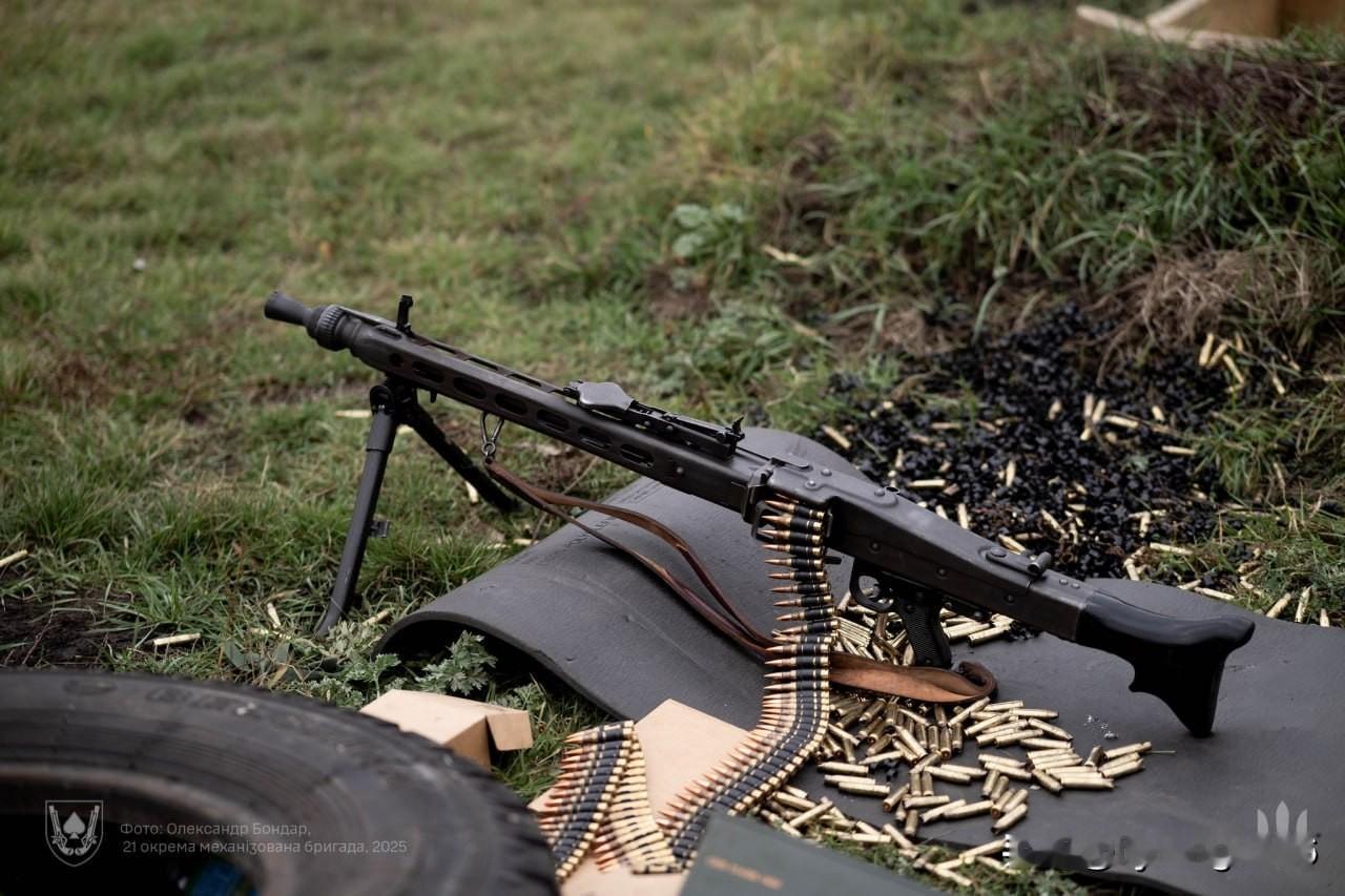 MG3机枪——一款令人印象深刻的机枪！

在战场上，这款源自德国武器学派的机枪凭