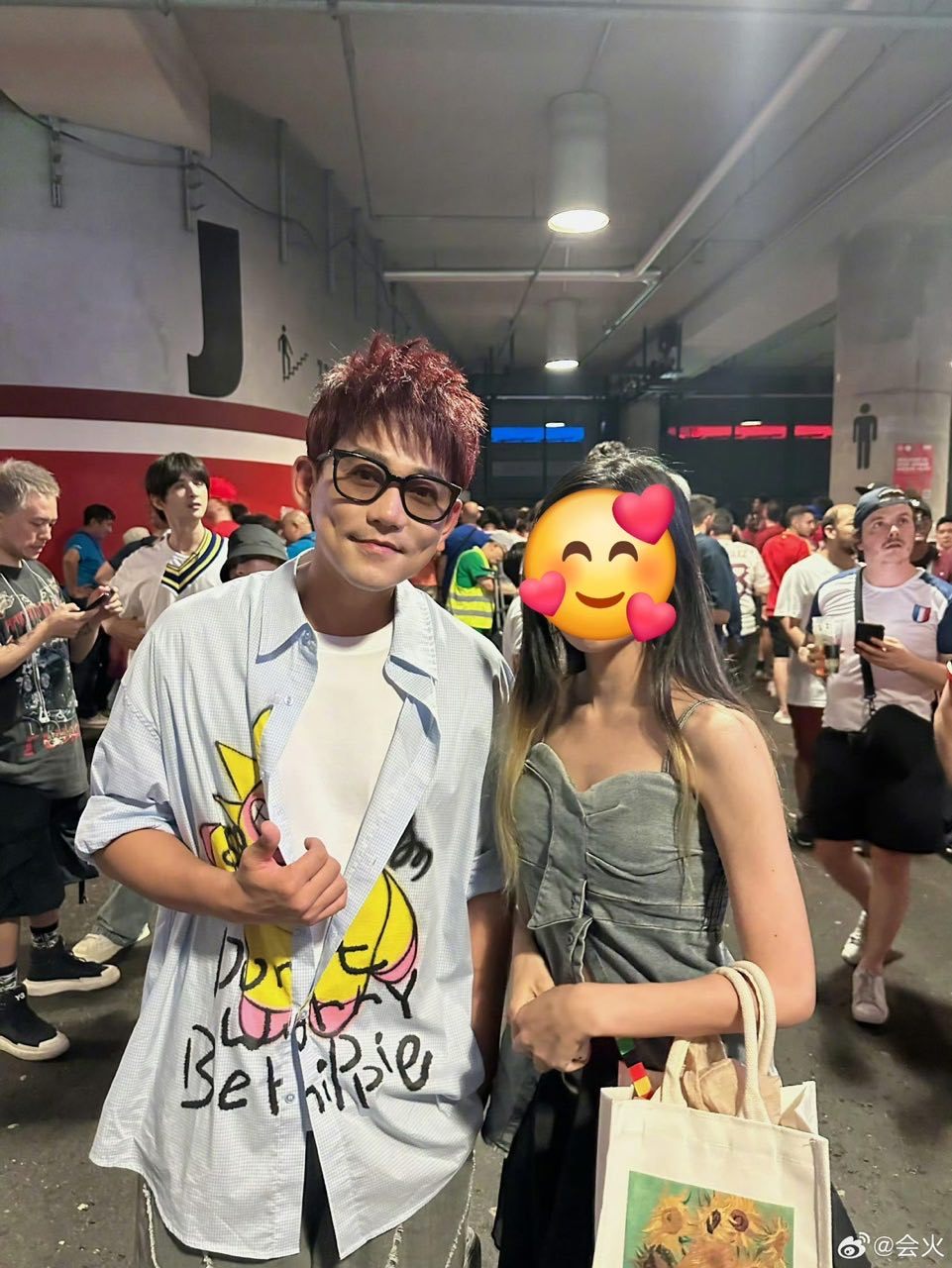 #苏醒张远一起看欧洲杯##网友偶遇苏醒张远看欧洲杯#事实证明，我们0713再就业
