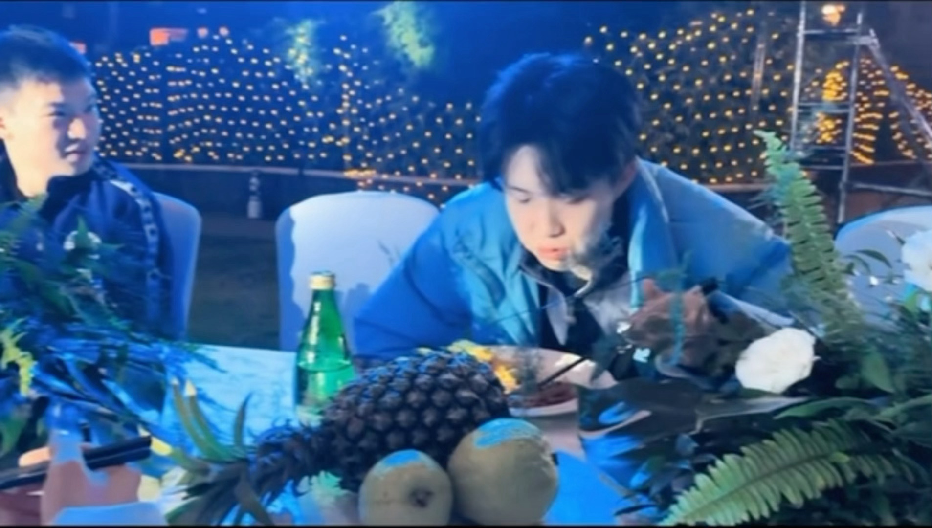 蜜蜂狗都光盘了，味道应该还行吧 