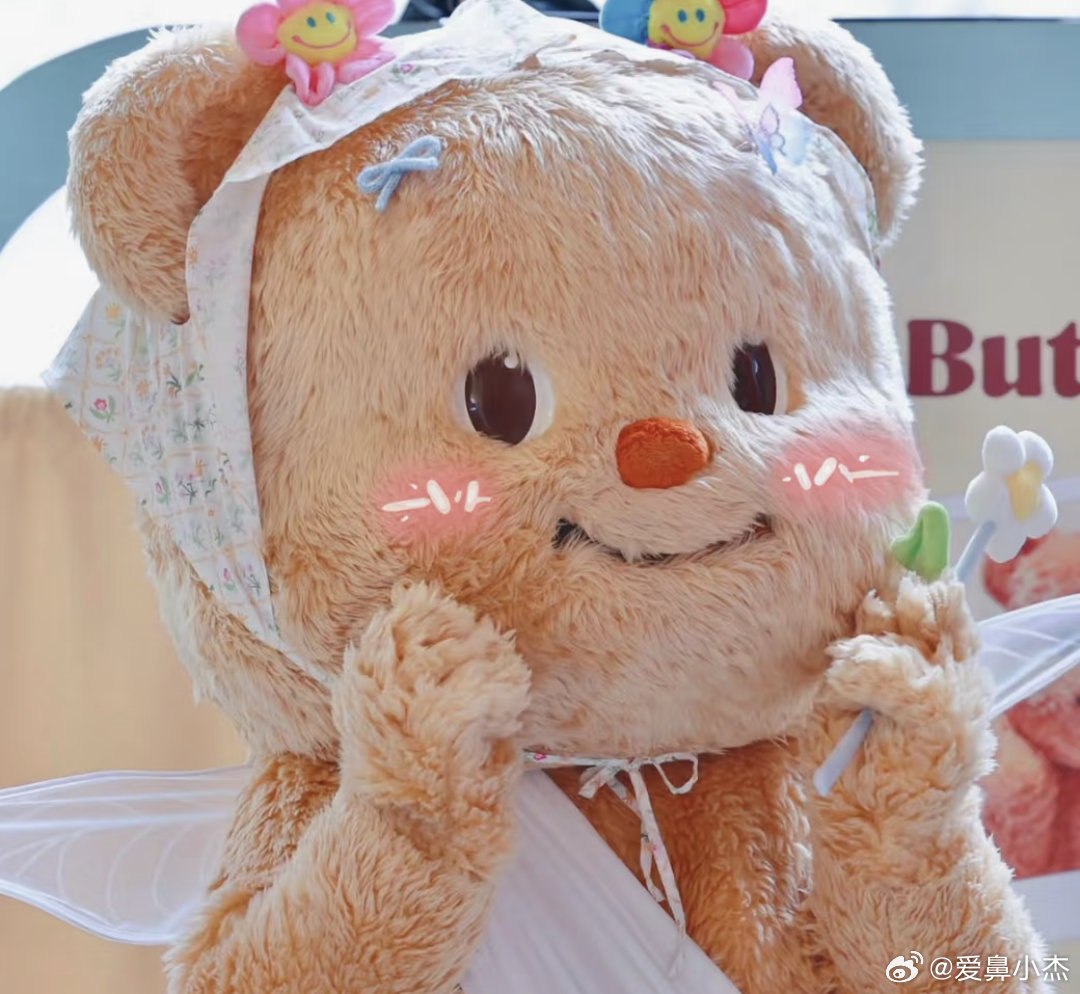 撕拉片最近好火，想看大美女AB营业[哇] ​​​